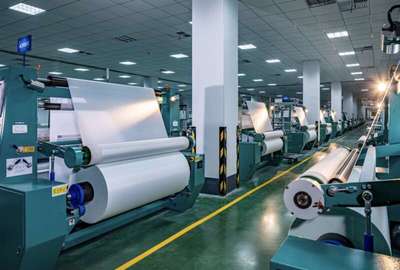 中國(guó)巨石生產(chǎn)的電子紡織布。中國(guó)巨石供圖